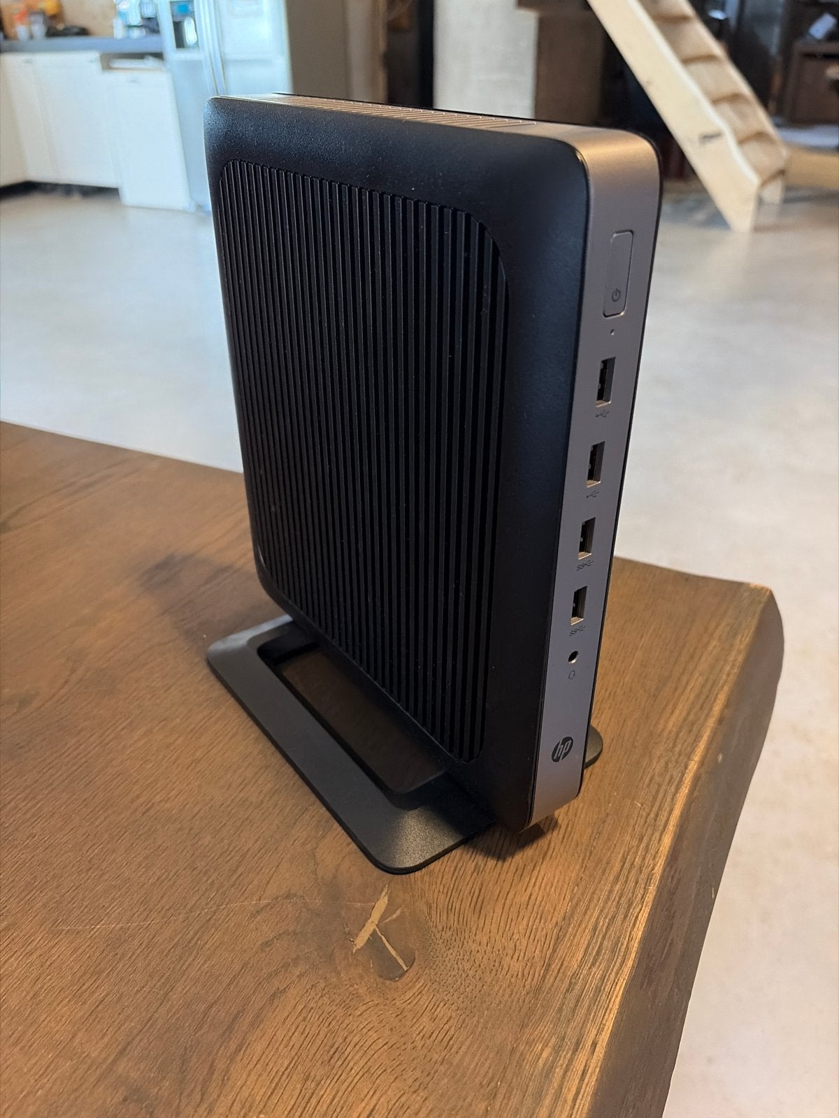 HP Thin Client t630 - Compacte en efficiënte desktop, Ophalen, Gebruikt, 2 tot 3 Ghz, SSD