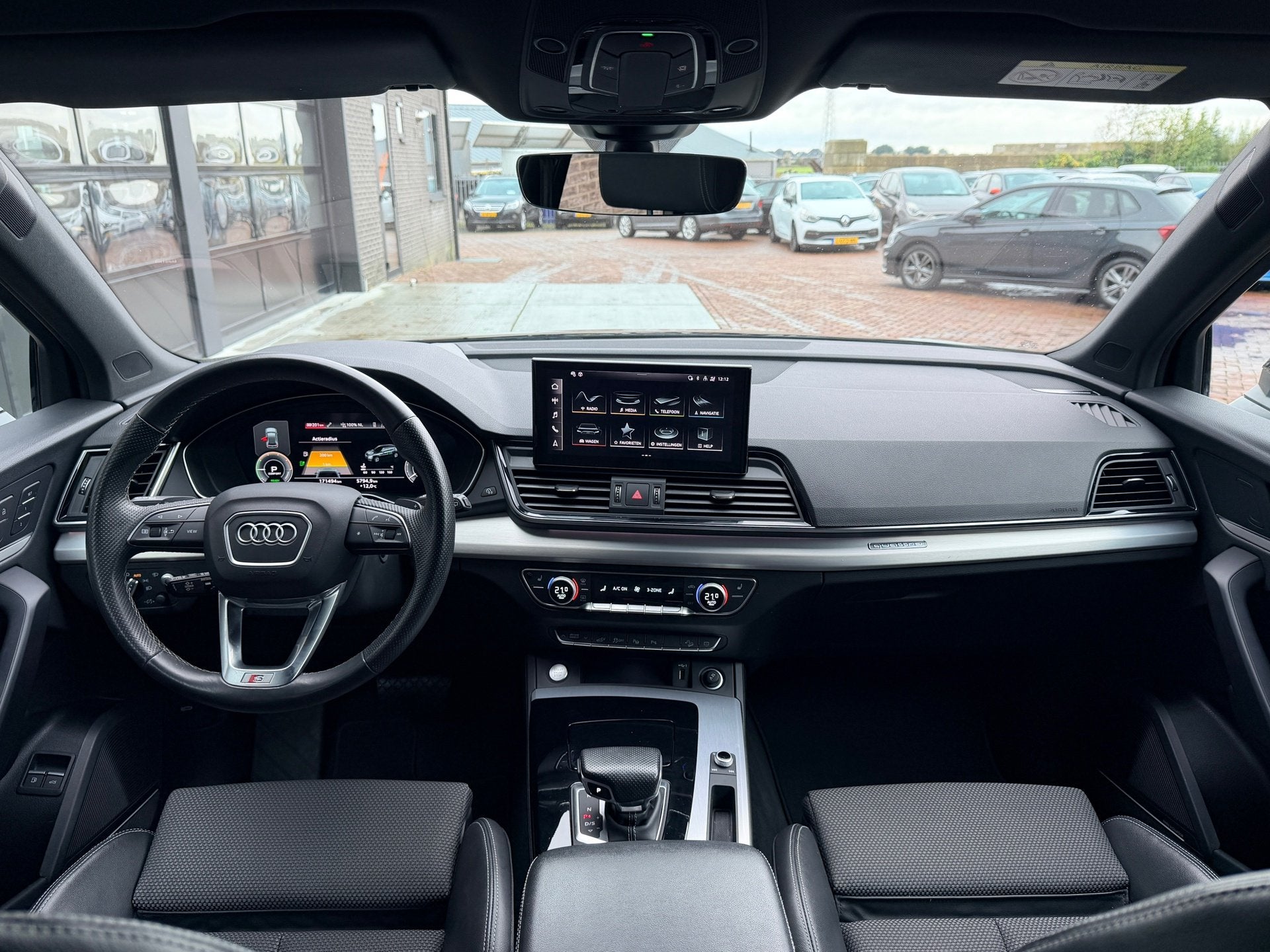 Audi Q5 Sportback 55 TFSI e S edition | S-Line | 360 Camera, Auto's, Automaat, Gebruikt, 4 cilinders, Leder en Stof