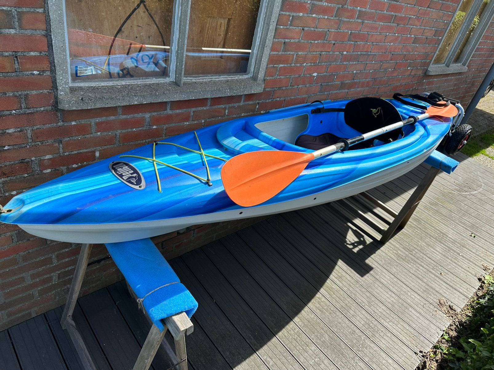 Pelican Fazer 100 1 persoons kano incl.peddel., Ophalen, Zo goed als nieuw, Eén persoon, Met peddels