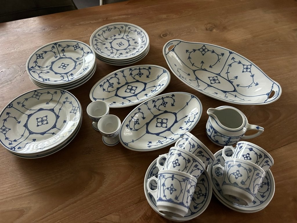 Saks serviesdelen, Ophalen of Verzenden, Porselein, Overige stijlen, Kop(pen) en/of Schotel(s)