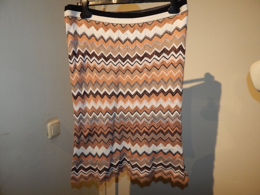 Marccain gebreide najaars rok mooie aztec print mt N6/44