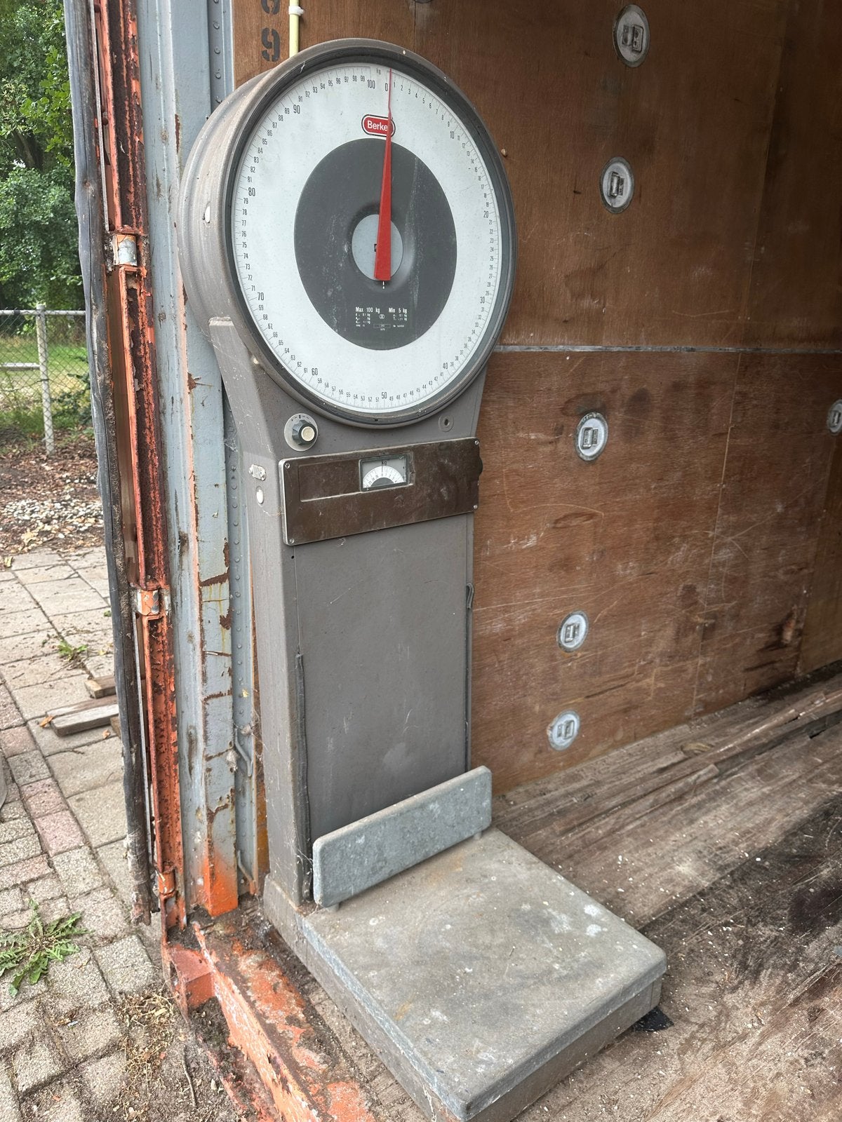 Vintage Berkel Weegschaal - Max 100 kg, Type T395 (1975), Ophalen, Gebruikt, Vloerweegschaal, 50 tot 100 kg