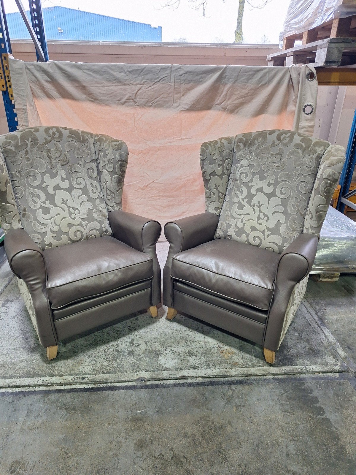 Twee prachtige fauteuils (z.g.a.n), Ophalen, Klassiek, 75 tot 100 cm, Zo goed als nieuw