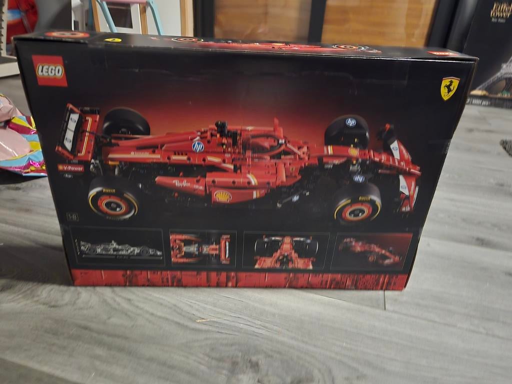 LEGO Technic Ferrari SF-24 Formule 1 Auto Nieuw in Doos, Ophalen of Verzenden, Nieuw