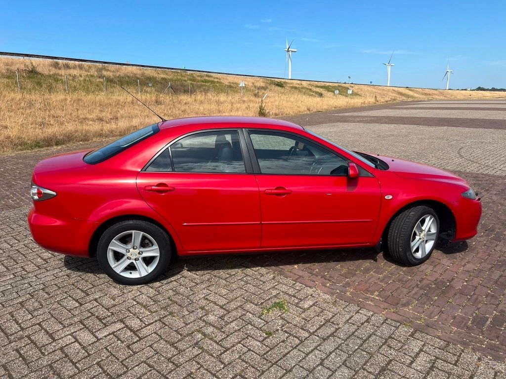 Mazda 6 2.0 Sedan 2009 Rood, Auto's, Mazda, 4 cilinders, Origineel Nederlands, Handgeschakeld, Automatische klimaatregeling