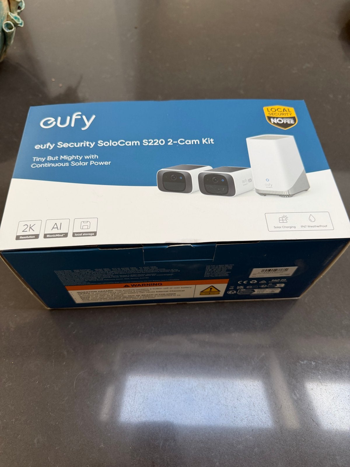 Eufy Security SoloCam S220 2-Cam Kit met accessoires, Ophalen of Verzenden, Buitencamera