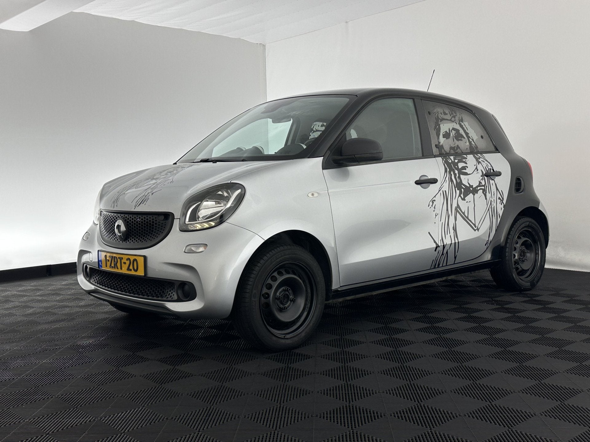 smart Forfour 1.0 Essential Edition *AIRCO | CRUISE | COMFOR, Gebruikt, 4 stoelen, Origineel Nederlands, Handgeschakeld