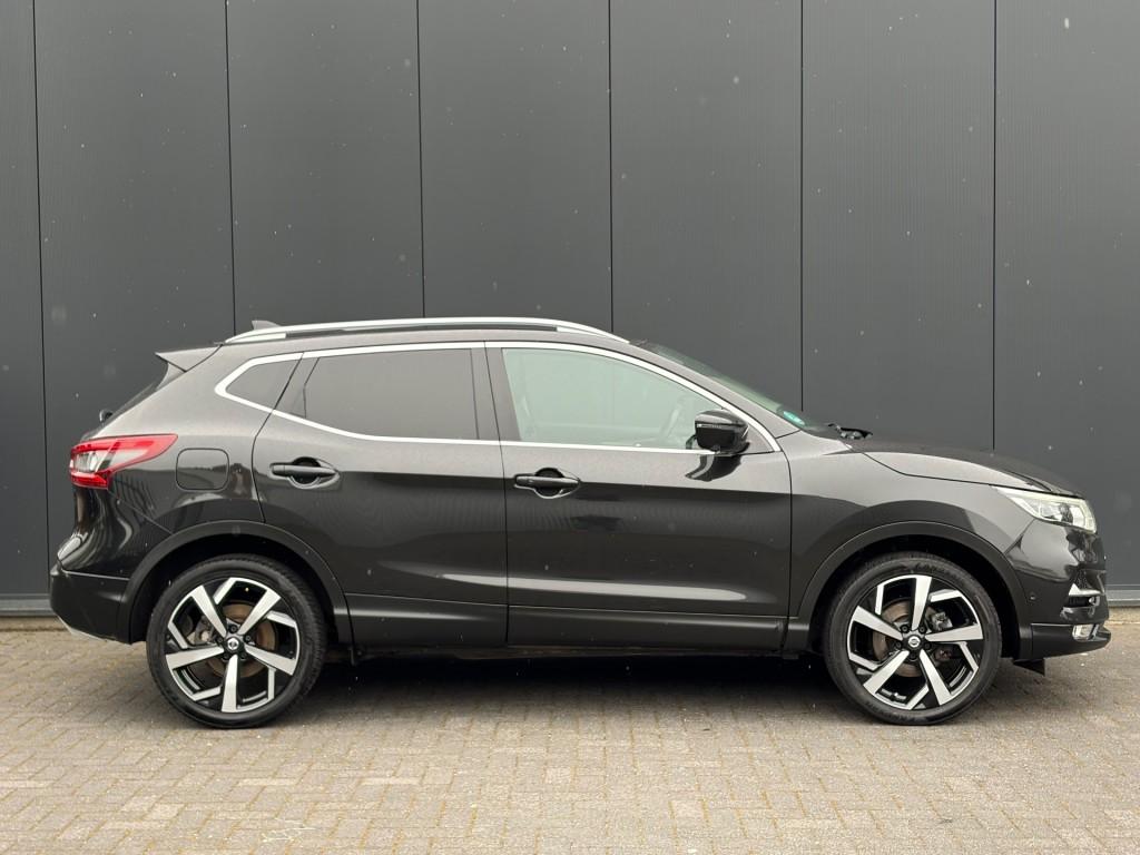 Nissan QASHQAI 1.6 Tekna Pano Navi 360-Camera BOSE Leder Cru, Voorwielaandrijving, 1618 cc, Gebruikt, 4 cilinders