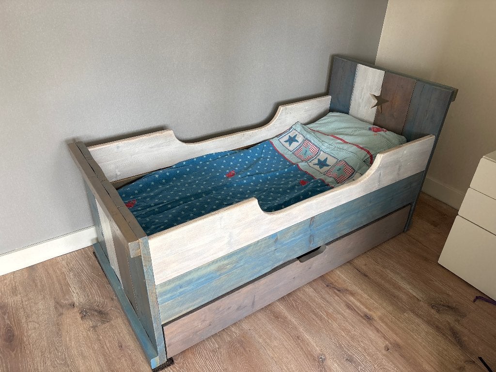 Kleuterbed/peuterbed, Kinderen en Baby's, Ophalen, Gebruikt, 140 tot 160 cm, 70 tot 85 cm