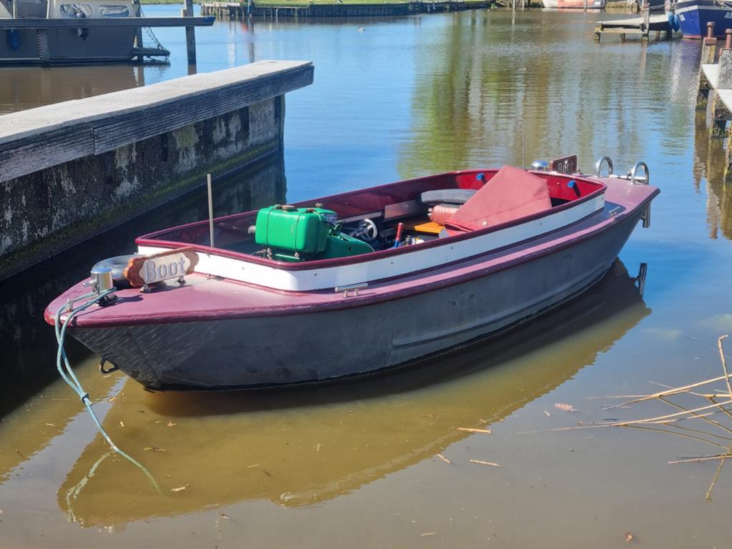 Motorbootje met inboard dieselmotor  incl trailer, Watersport en Boten, Ophalen of Verzenden, Trailer