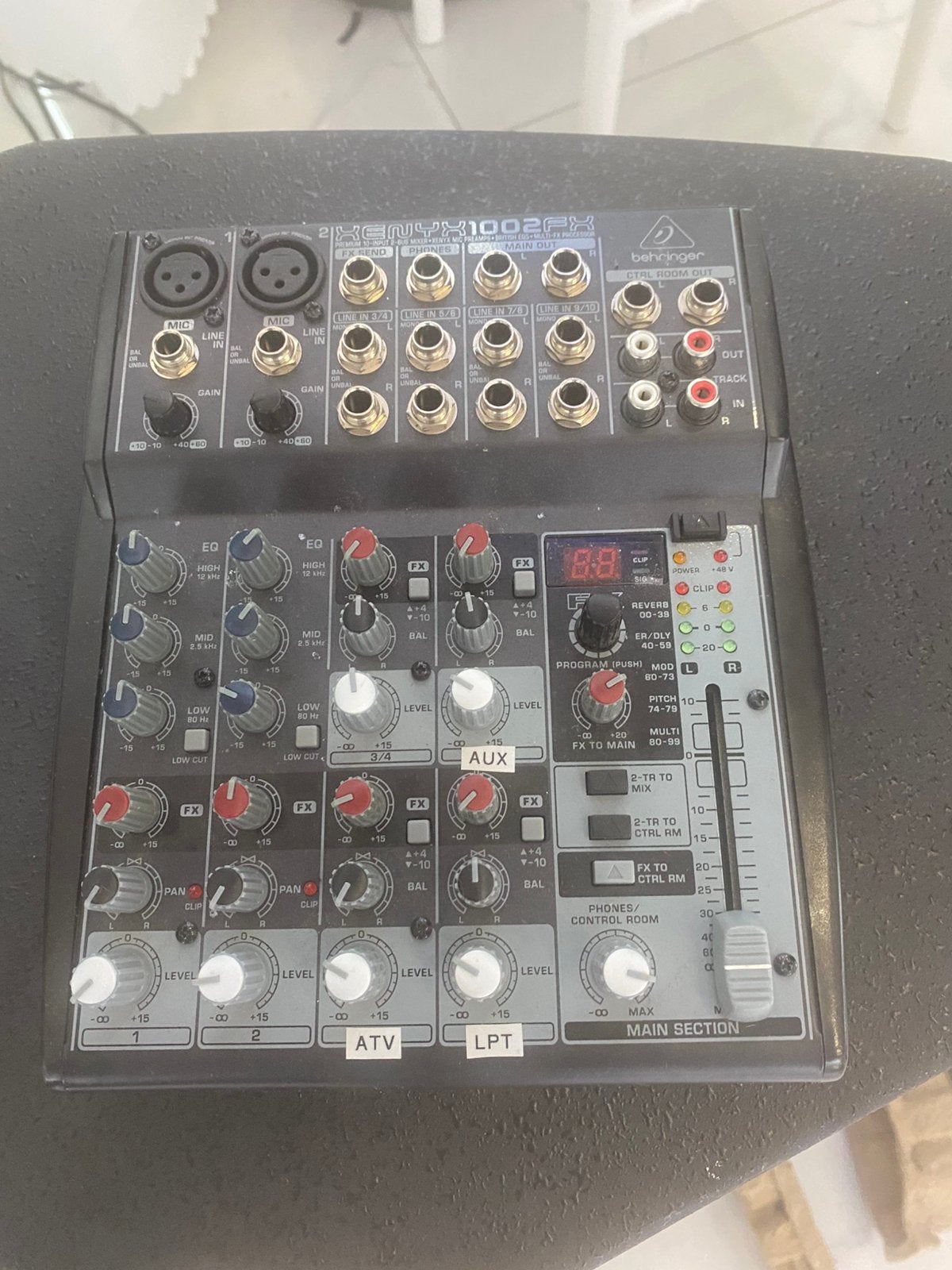 Behringer Xenyx 1002FX – als nieuw + tas en kabels, Ophalen, Zo goed als nieuw