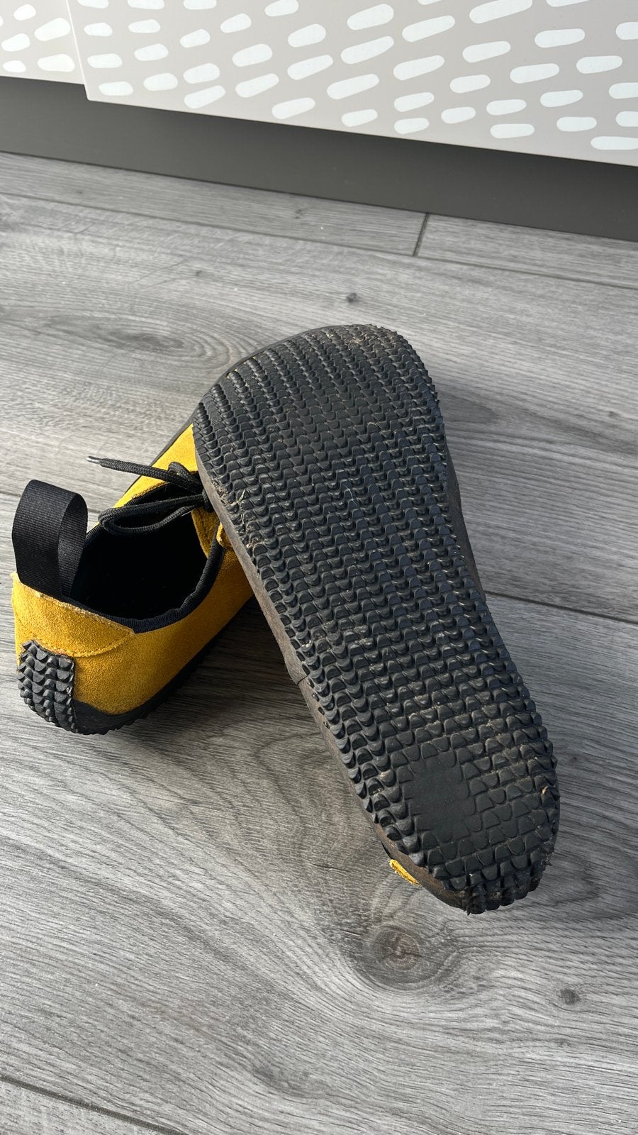 Be Lenka Trailwalker 1.0, maat 41, Verzenden, Zo goed als nieuw, Geel, Sneakers of Gympen