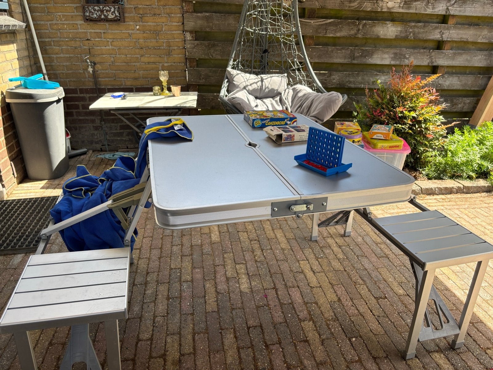Opvouwbare campingtafel, Caravans en Kamperen, Kampeermeubelen, Ophalen, Zo goed als nieuw, Campingtafel