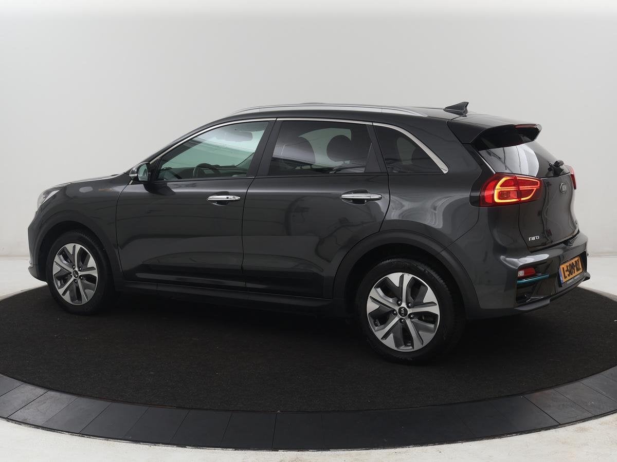 Kia e-Niro DynamicPlusLine 64 kWh | SOH 95,3% | Panoramadak, Auto's, Gebruikt, 1712 kg, Verwarmde buitenspiegels, Leder en Stof