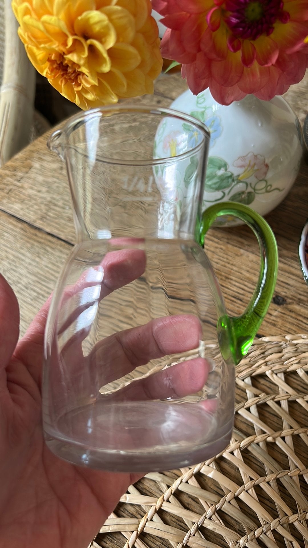 2 oudglas maatkannetjes groene oor decoratief, Antiek en Kunst, Ophalen