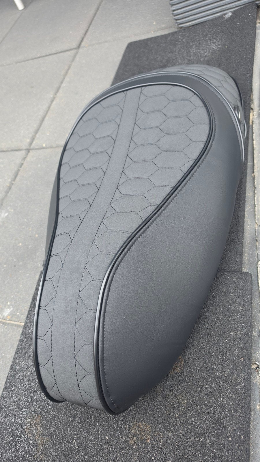 Vespa mono zadel - Stijlvol en comfortabel, Ophalen of Verzenden, Nieuw