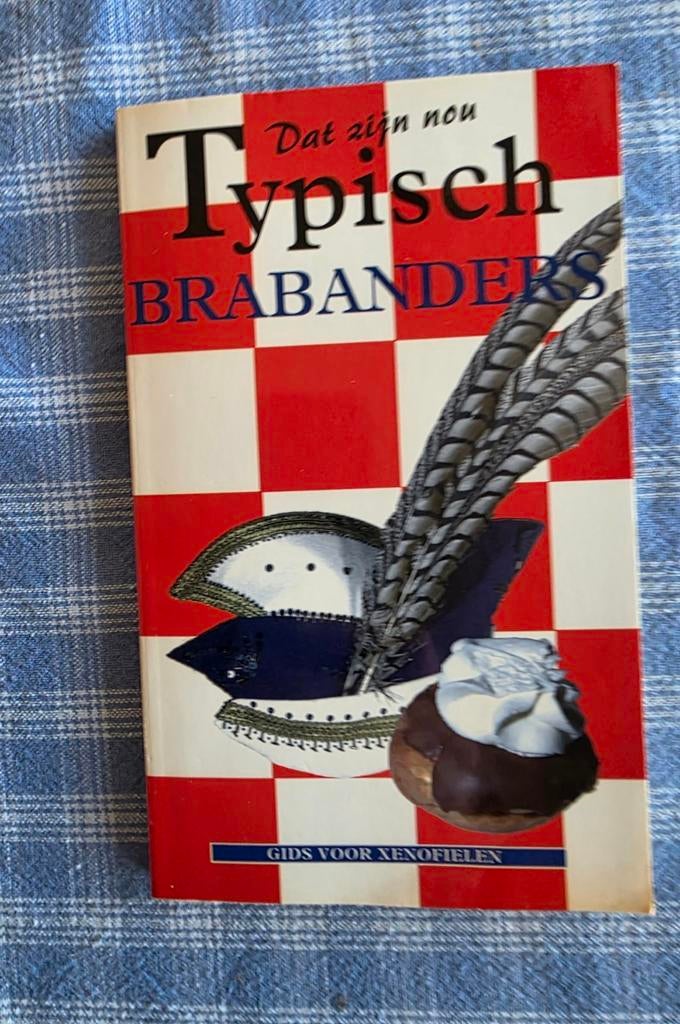 Dat zijn nou typisch Brabander.
Leuk boekje met humor., Ophalen of Verzenden, Zo goed als nieuw, Overige onderwerpen
