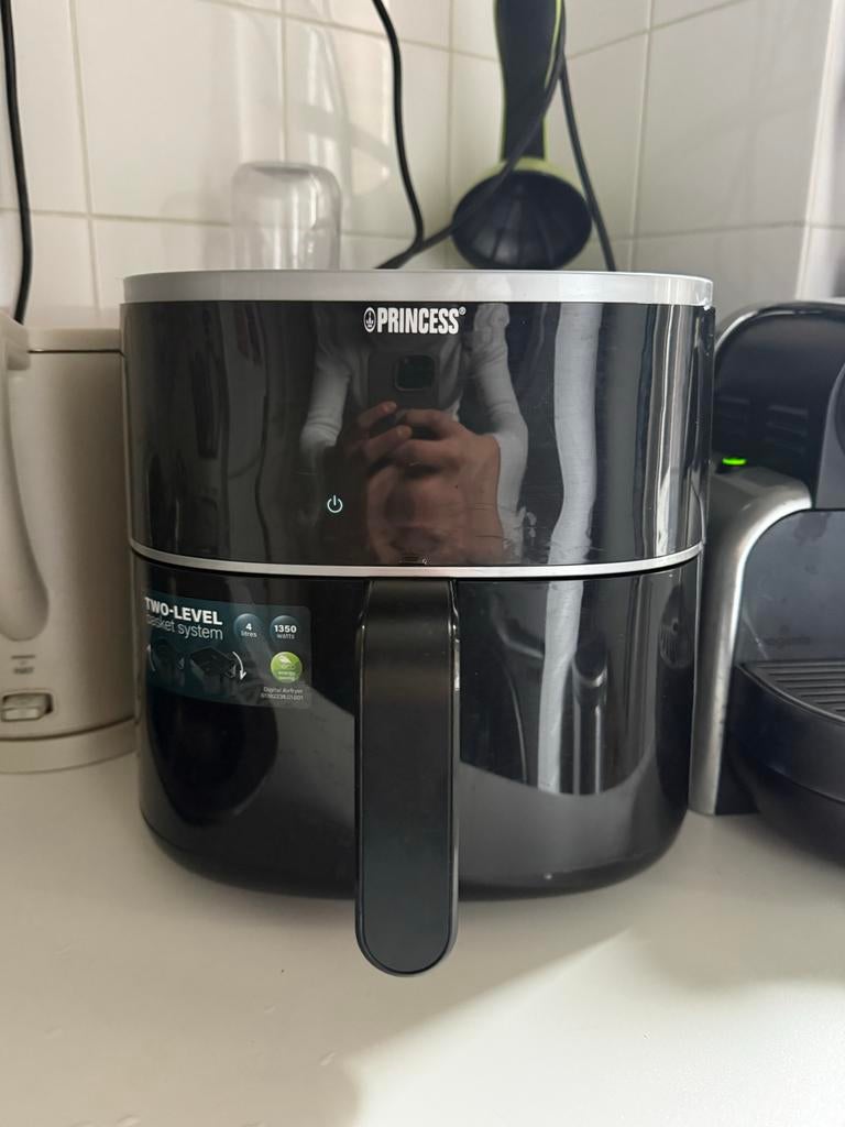 Airfryer met siliconen onderdelen, Witgoed en Apparatuur, Airfryers, Ophalen of Verzenden, Zo goed als nieuw, Airfryer, Minder dan 750 gram