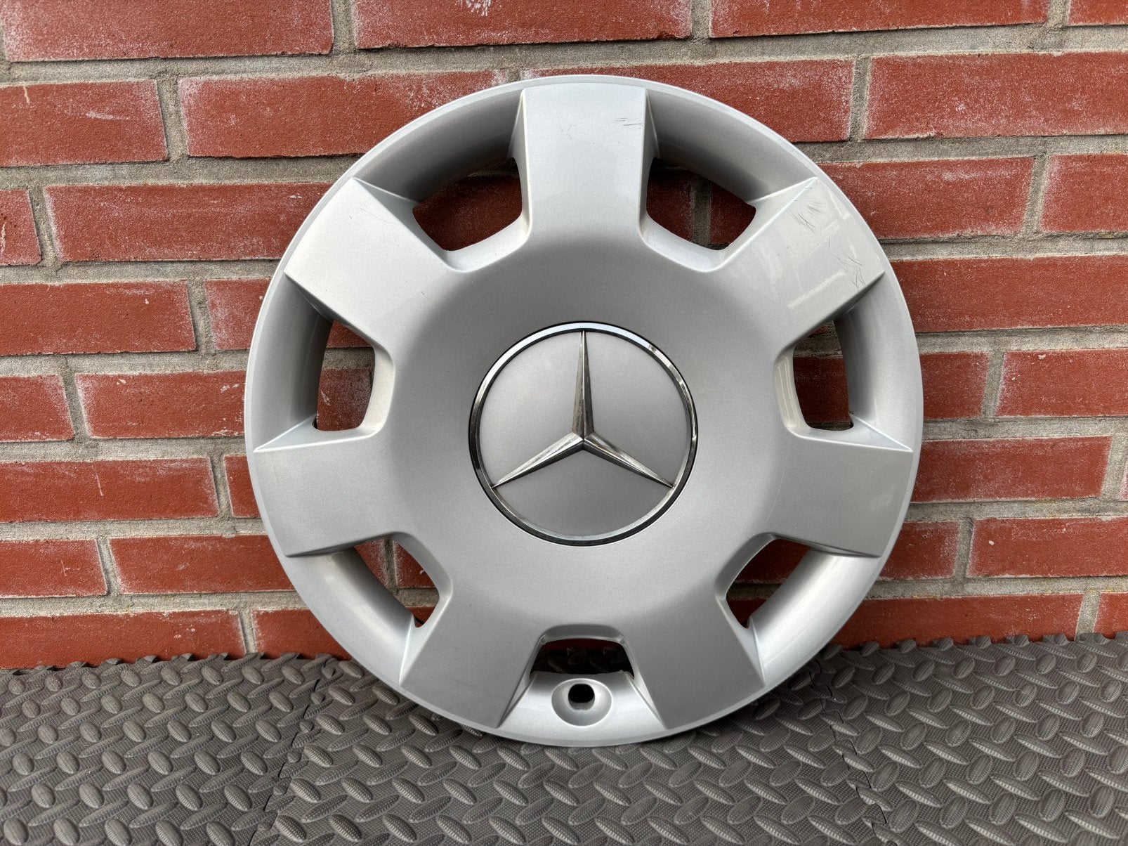 1 orig Mercedes-Benz A-Klasse en B-klasse wieldop 16 inch, Ophalen of Verzenden, Gebruikt