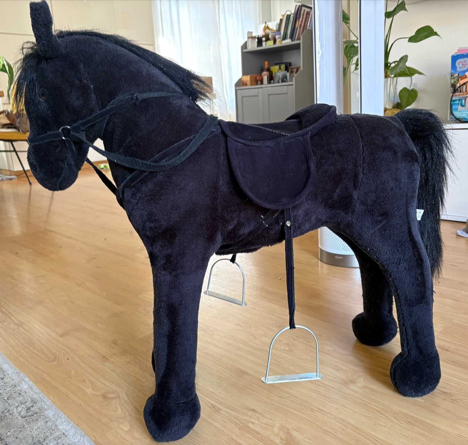 Groot pluche speelpaard / zitpaard XXL (Zwart) – Met geluid!, Ophalen, Gebruikt, Rij- of Hobbelspeelgoed