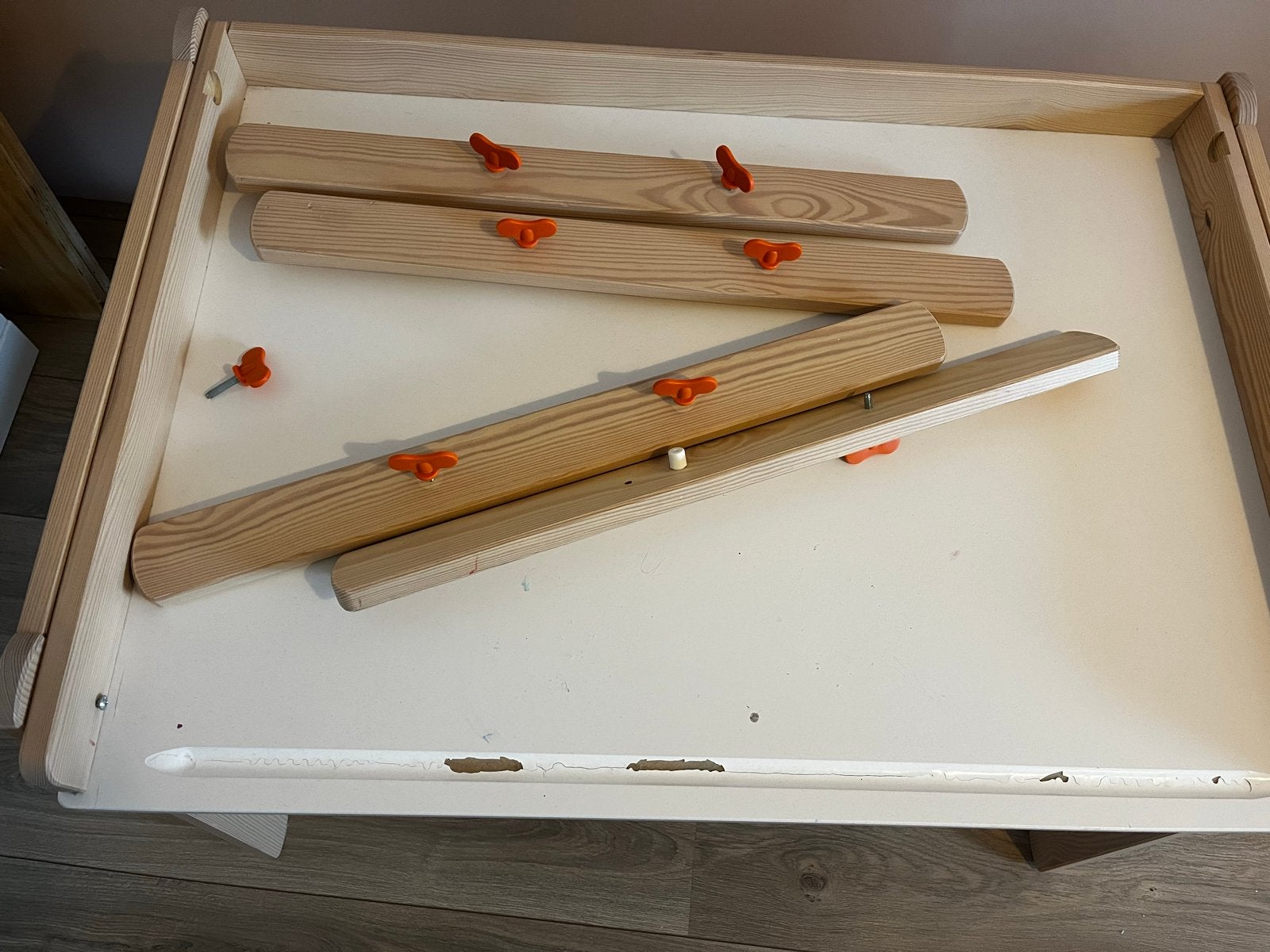 Tekentafel voor kinderen - Hout, Doe-het-zelf en Verbouw, Tekentafels, Ophalen, Gebruikt, Minder dan 130 cm