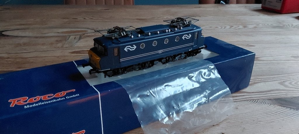 Te koop Roco 62581 NS 1103 met botsneus blauw., Analoog, Nieuw, Ophalen of Verzenden, Roco