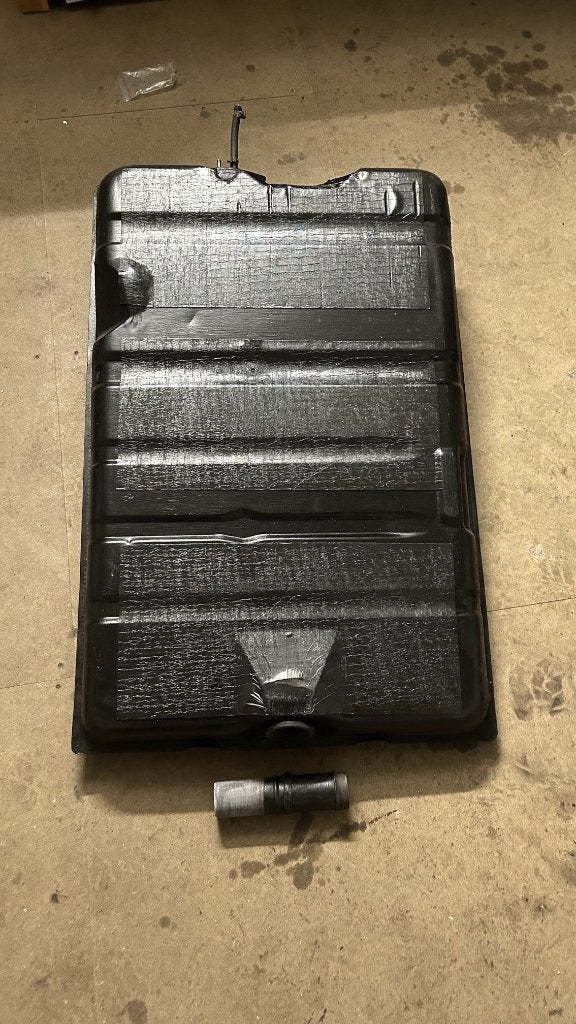 Benzine tank 68-70 B-body Dodge Plymouth Mopar, Ophalen, Gebruikt, Amerikaanse onderdelen