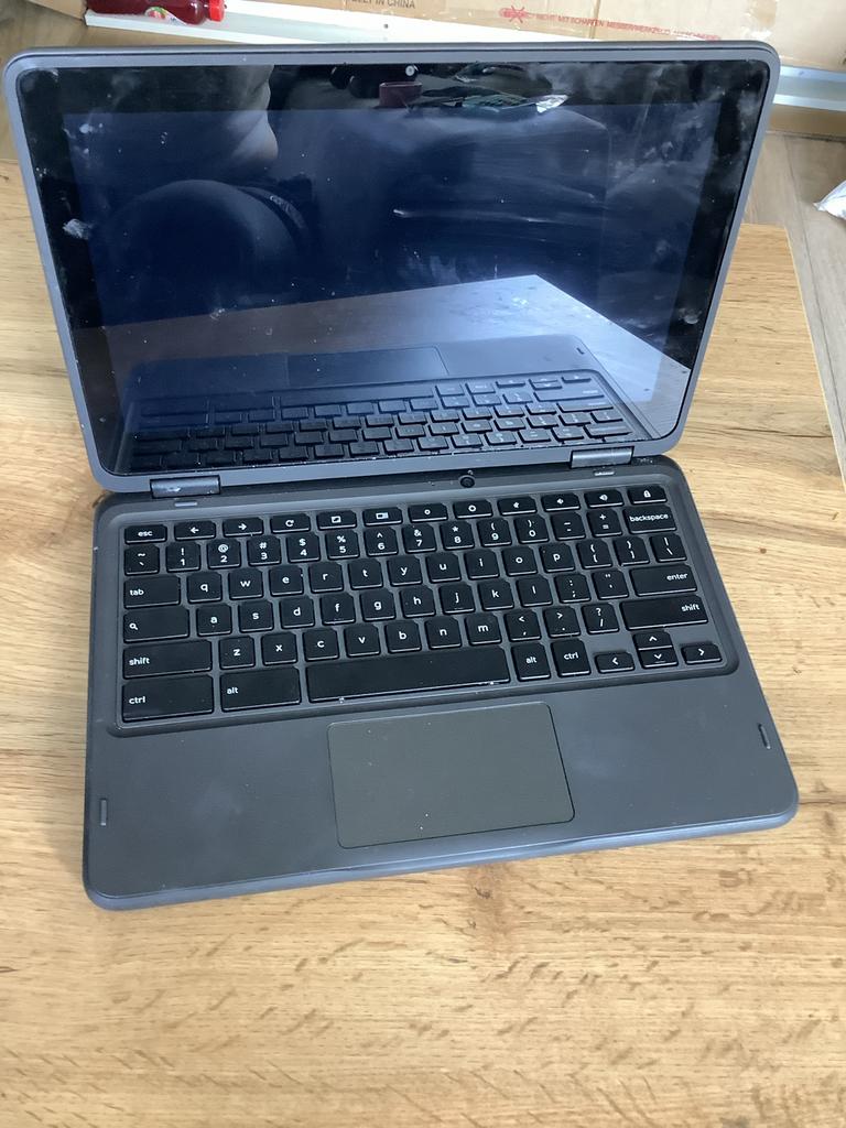 Defecte Dell Chromebook 3110 2-in-1 - Direct Ophalen, Ophalen of Verzenden, Touchscreen, Niet werkend