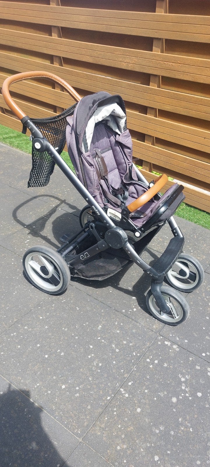 MUTSY wandelwagen ., Ophalen, Gebruikt