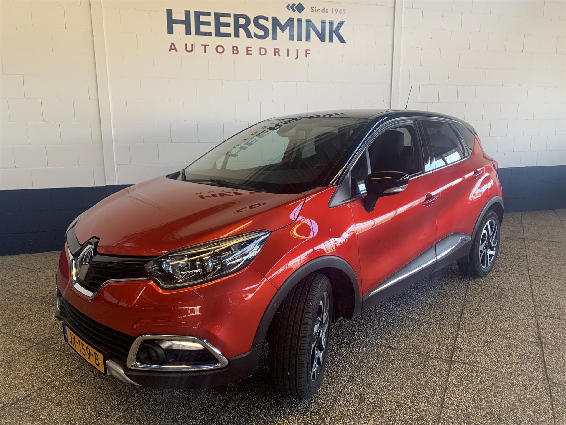 Renault Captur 0.9 TCe Xmod | Meest luxe uitv. | Perfecte st, Auto's, 898 cc, Gebruikt, Euro 6, 49 €/maand