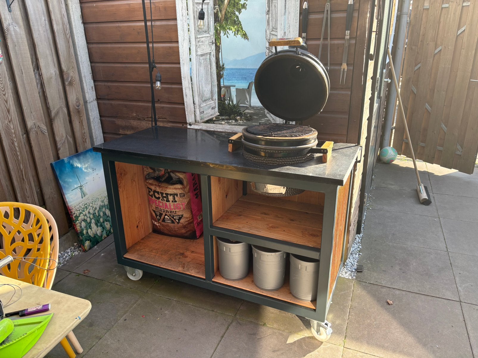 Buitenkeuken staal / marmer incl grill guru, Tuin en Terras, Buitenkeukens, Ophalen, Zo goed als nieuw, Houtskool