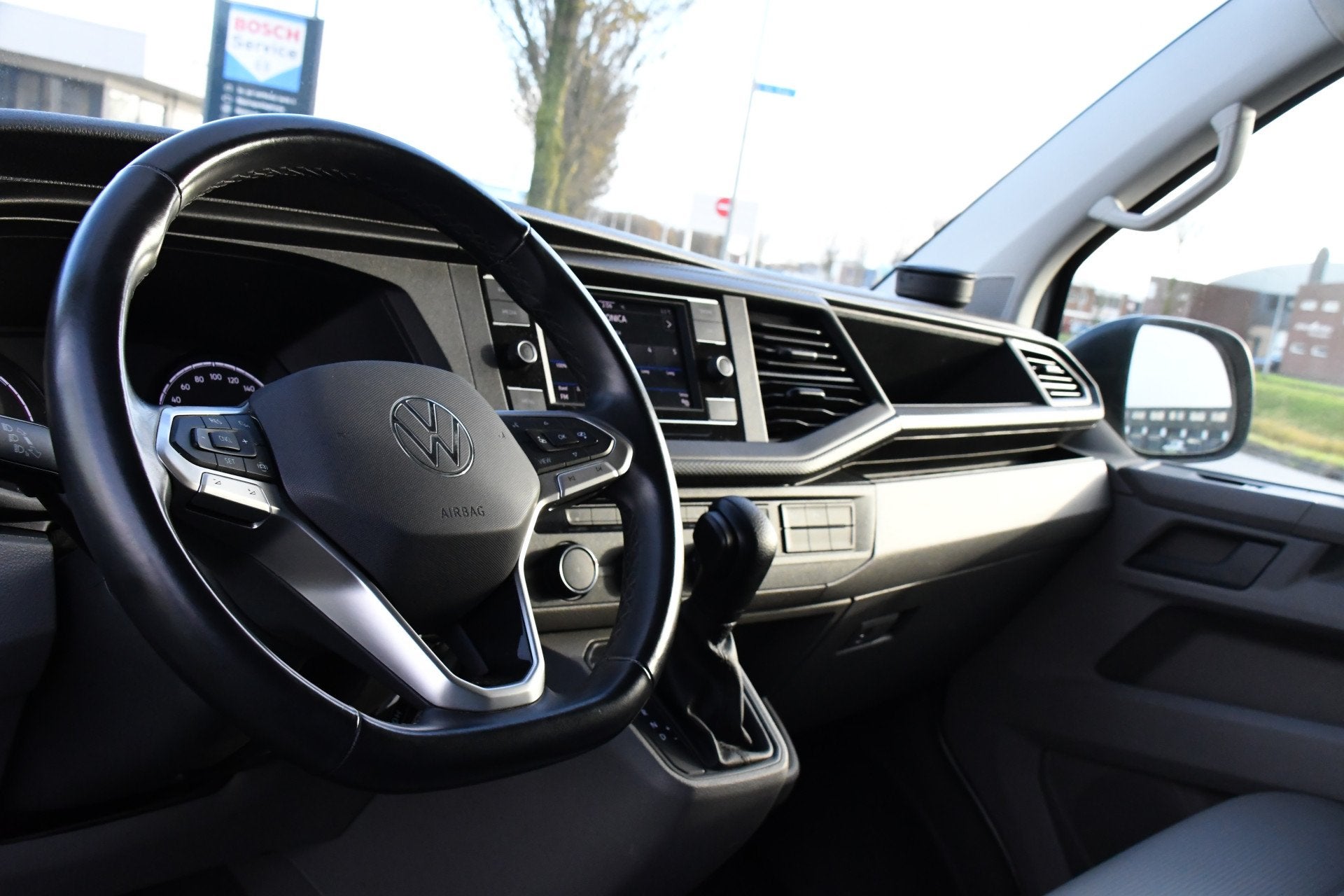 Volkswagen Transporter 2.0 TDI L2H1 ABT Edition Carplay, Sen, Stof, Gebruikt, 4 cilinders, 150 pk