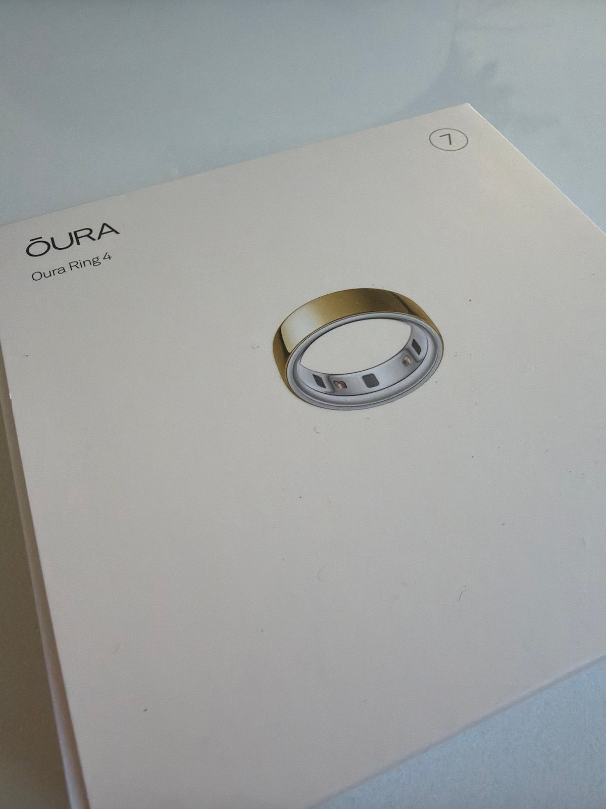 Oura Ring 4 - Gold - Maat 7 - gloednieuw in doos -ONGEBRUIKT, Sieraden, Tassen en Uiterlijk, Ophalen, Overige materialen, Nieuw