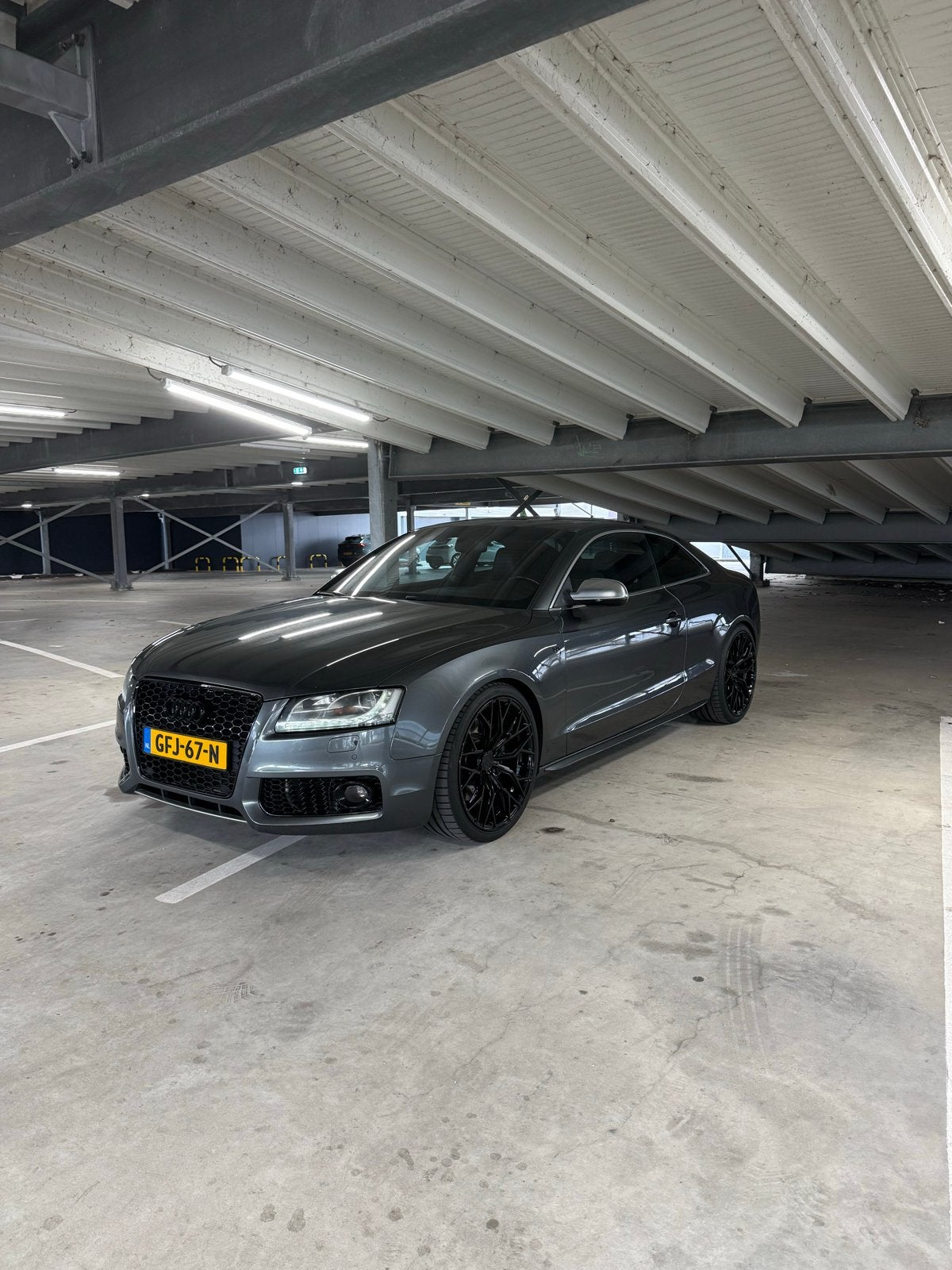 Audi S5 4.2 FSI 260KW Coupe Quattro AUT 2010 Grijs, Automaat, Navigatiesysteem, Leder, Vierwielaandrijving
