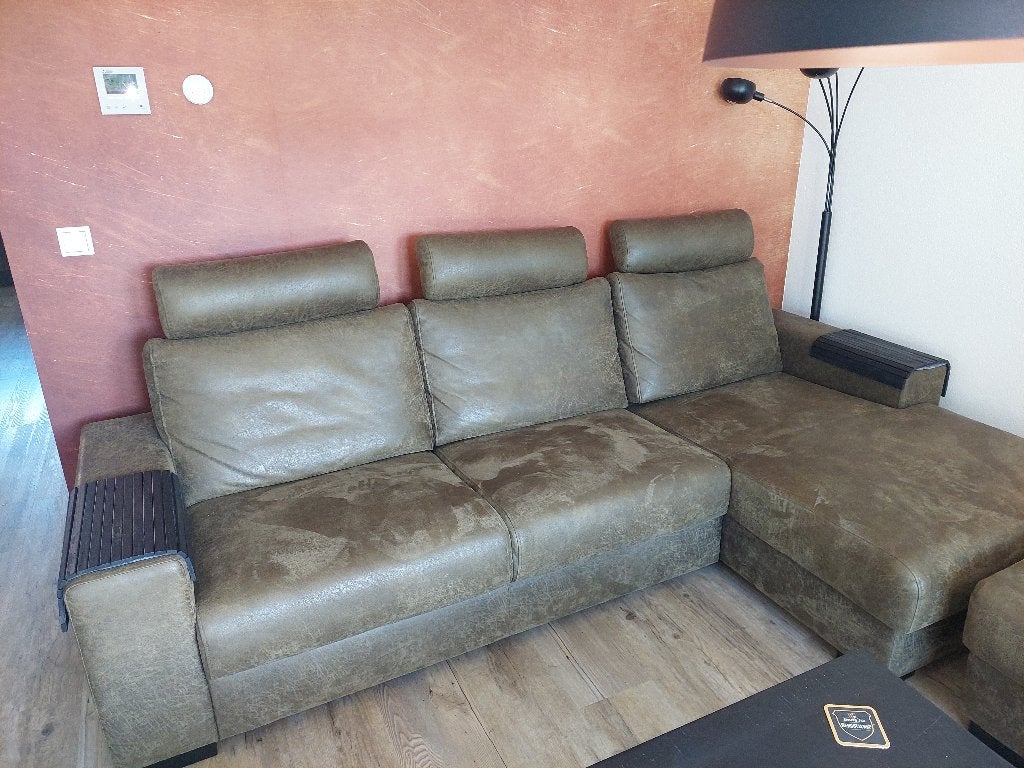 olijfgroene bank van microleder, Ophalen, 75 tot 100 cm, Zo goed als nieuw, Rechte bank