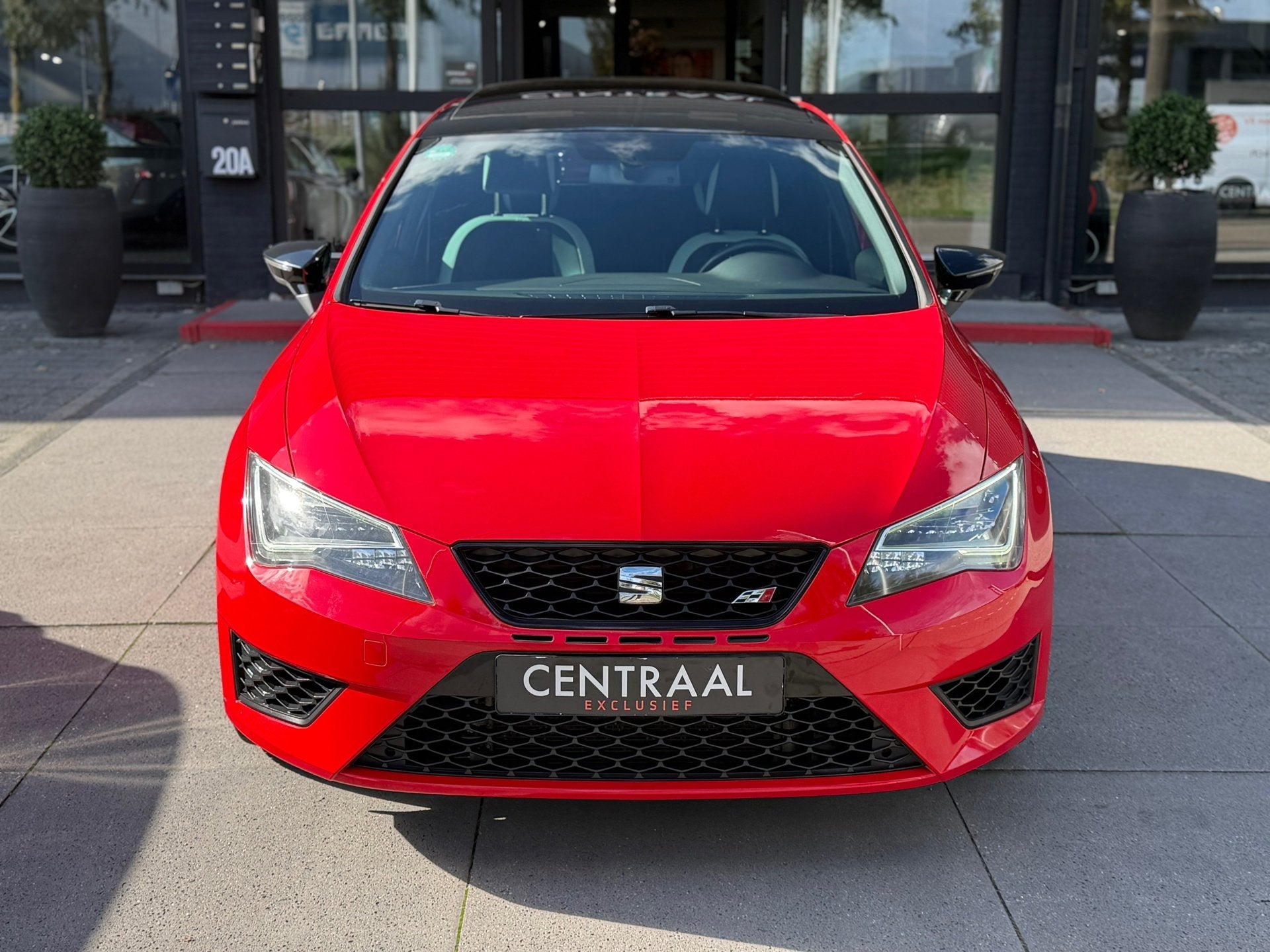 Seat Leon 2.0 TSI Cupra 280 Pano|Navi|Led|Cruiscontrol, Voorwielaandrijving, 15 km/l, Gebruikt, 4 cilinders