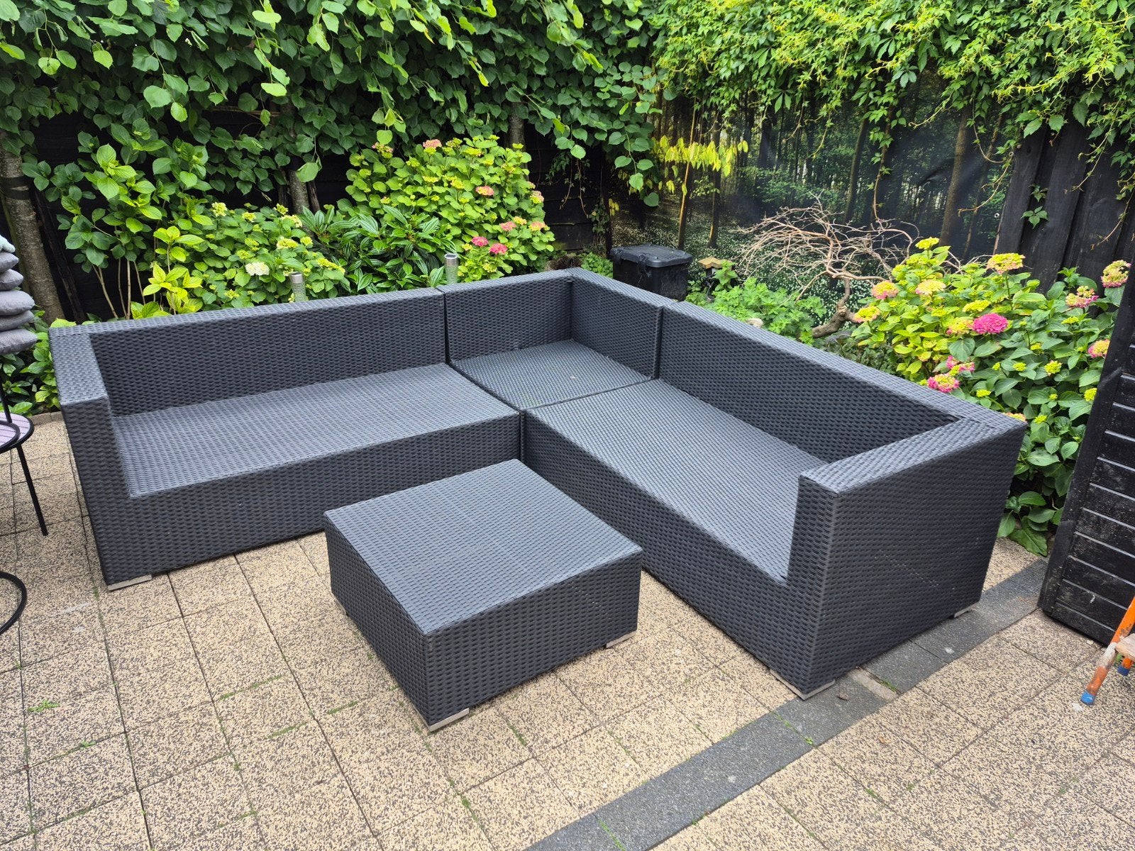 Loungeset/tuinset 2.35x2.35m met hocker, Ophalen, Gebruikt, Wicker, Hocker
