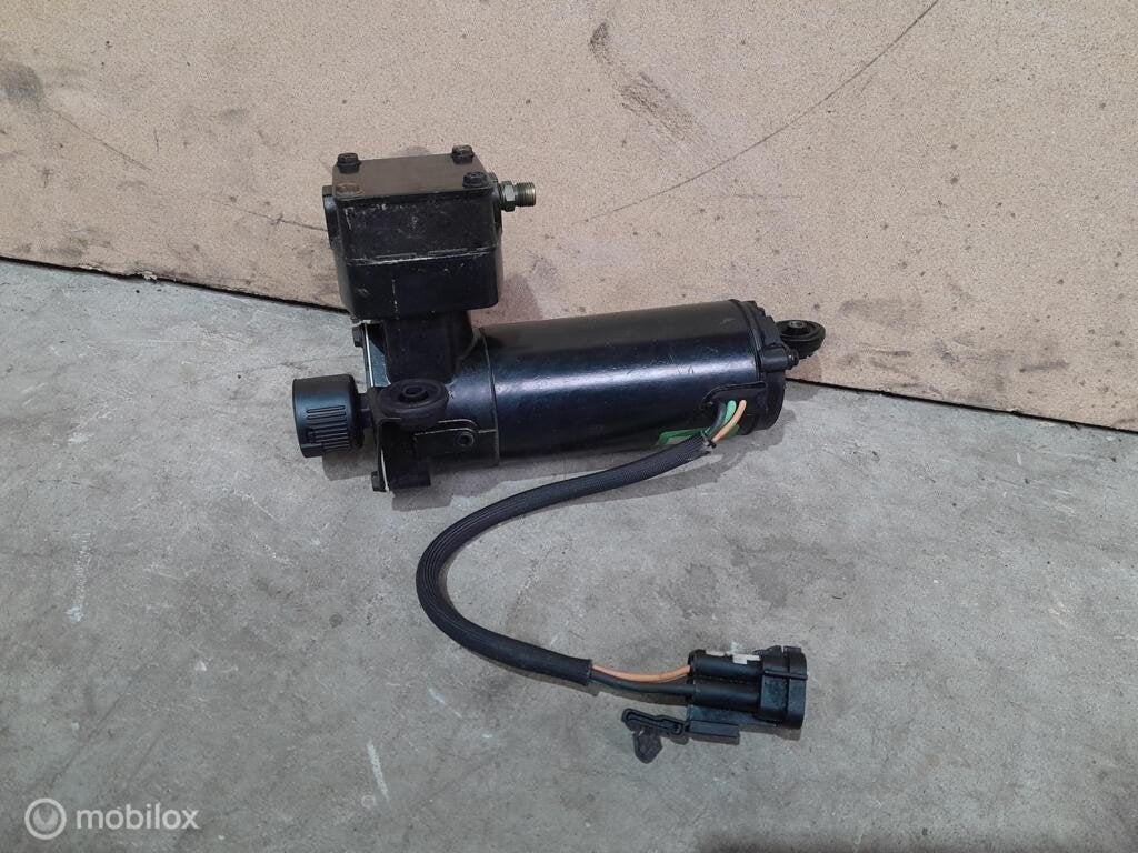 Luchtpomp Range Rover P38 Luchtvering Compressor Lucht Pomp, Land Rover, Ophalen of Verzenden