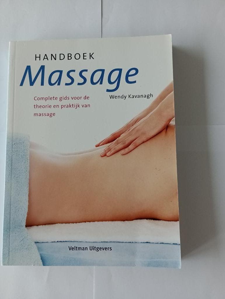 HANDBOEK MASSAGE  Complete gids theorie praktijk van massage, Boeken, Niet van toepassing, Ophalen of Verzenden, Zo goed als nieuw