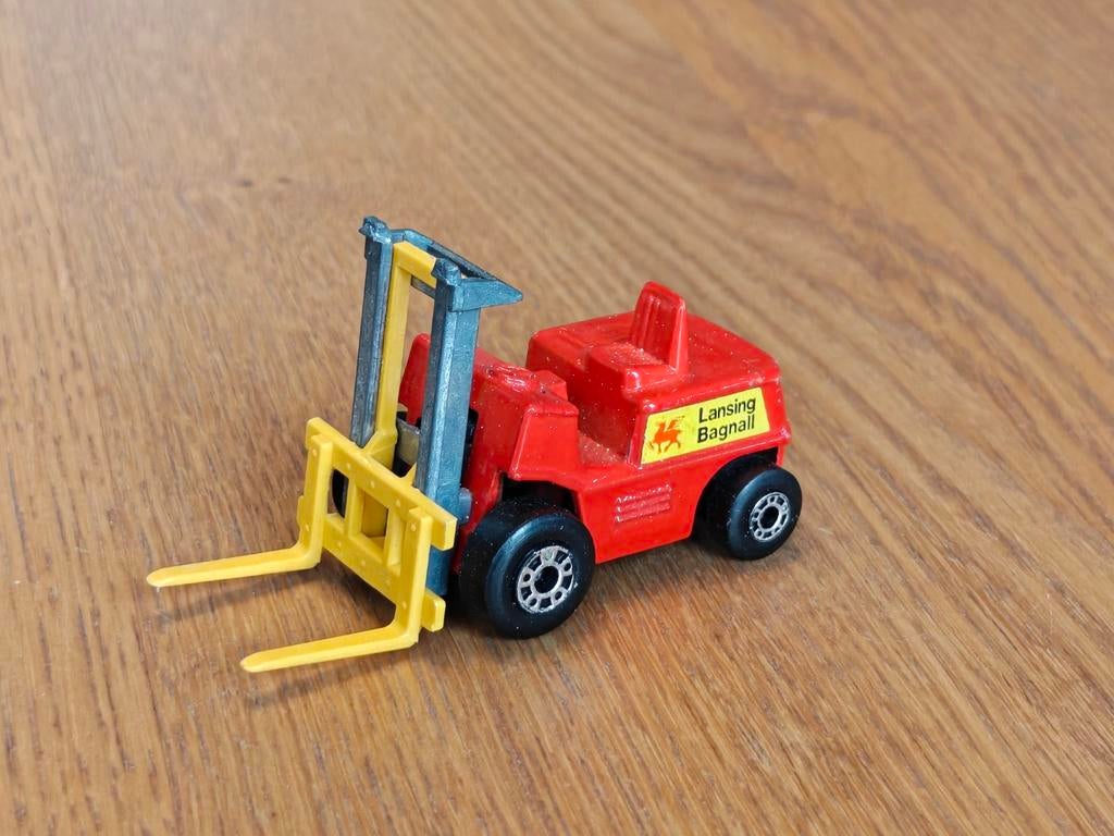 Matchbox Fork Lift Truck, Ophalen of Verzenden, Zo goed als nieuw, Bus of Vrachtwagen