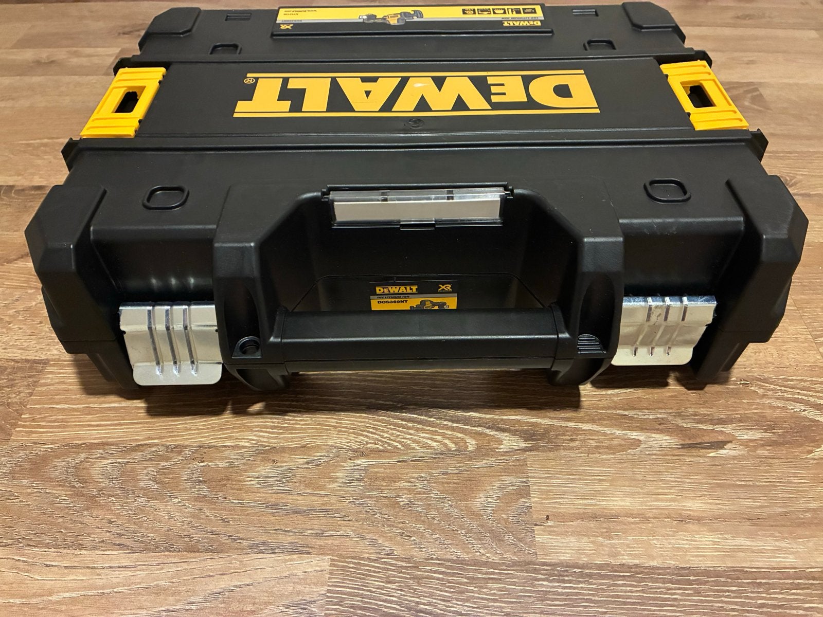 Foto 7 van DeWALT 18V XR Reciprozaag DCS369 met accu en TSTAK koffer