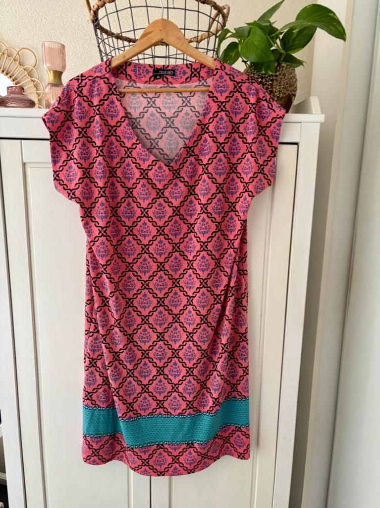 Norah jurkje maat 44, Kleding | Dames, Jurken, Maat 42/44 (L), Ophalen of Verzenden, Zo goed als nieuw, Roze