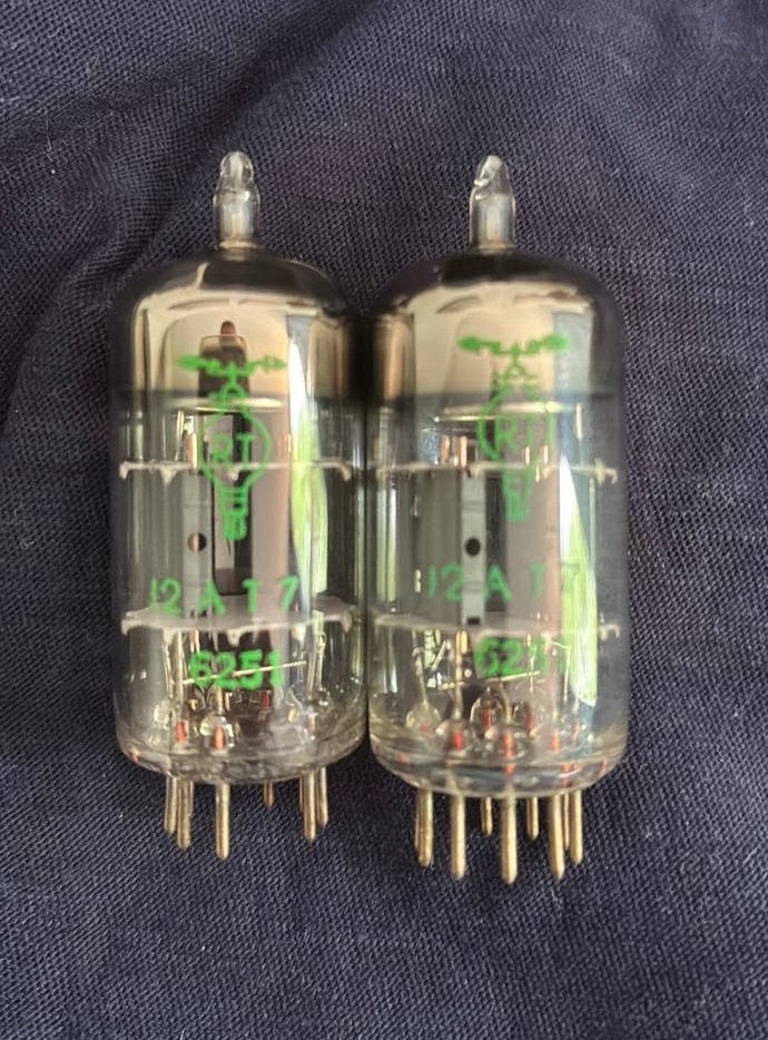 Radio Technique (RT) 12AT7 / ECC81 matched pair, Ophalen of Verzenden, Buis of Buizen