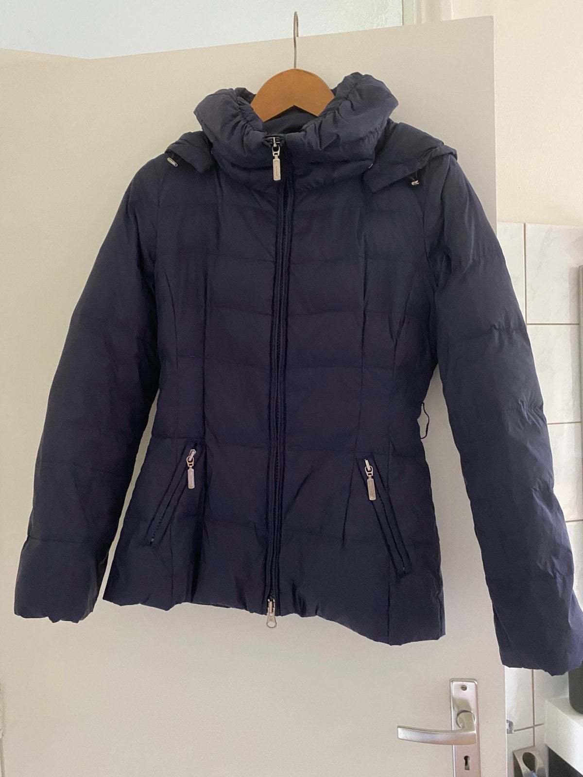 Benetton Donsjas Winterjas maat S 36, Zo goed als nieuw, United Colors of Benetton, Maat 36 (S), Verzenden