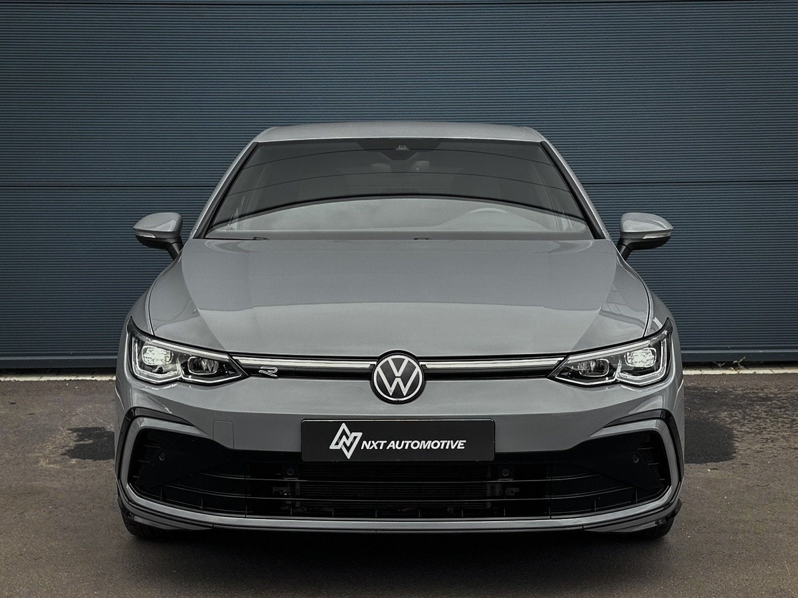 Volkswagen Golf 1.5 eTSI R-Line Business, IQ Lights, ACC Tra, Auto's, 4 cilinders, 150 pk, Bedrijf, Grijs