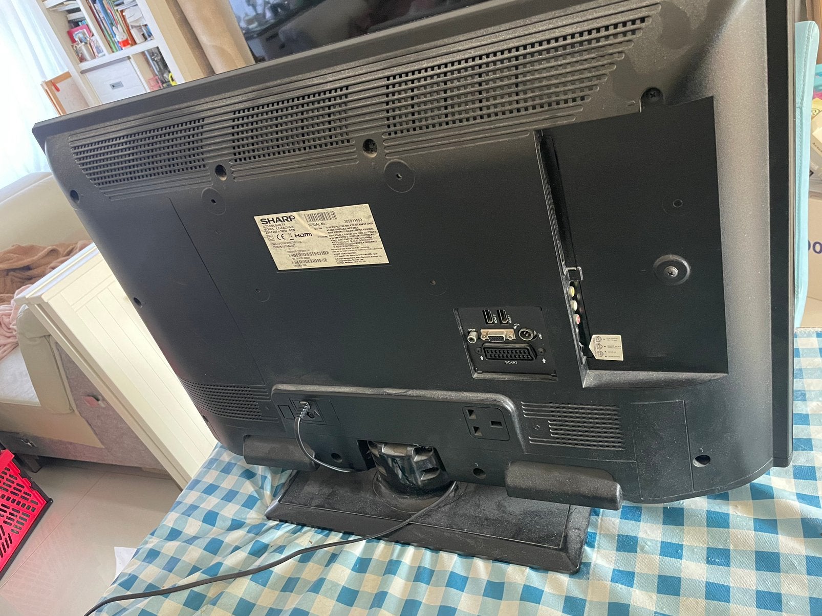 Sharp tv, Ophalen, Zo goed als nieuw, Overige instrumenten