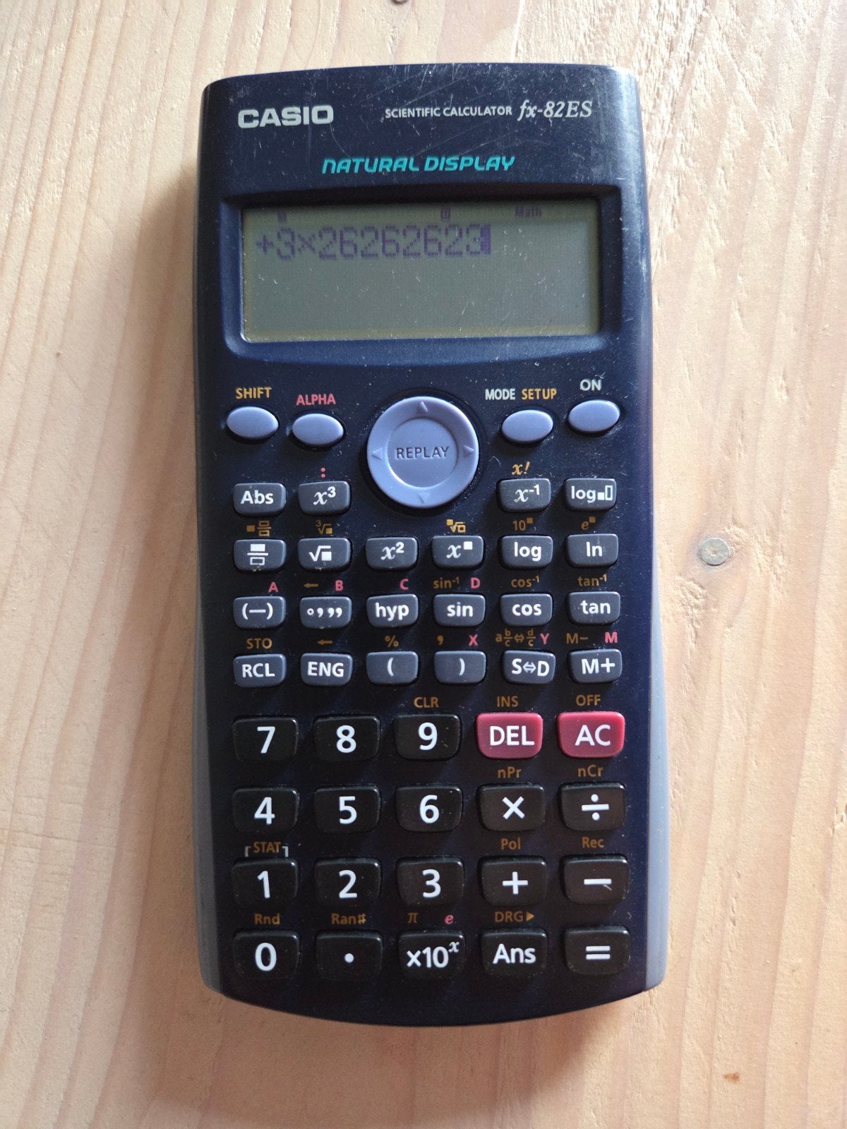 Casio fx-82ES, Diversen, Ophalen of Verzenden, Gebruikt