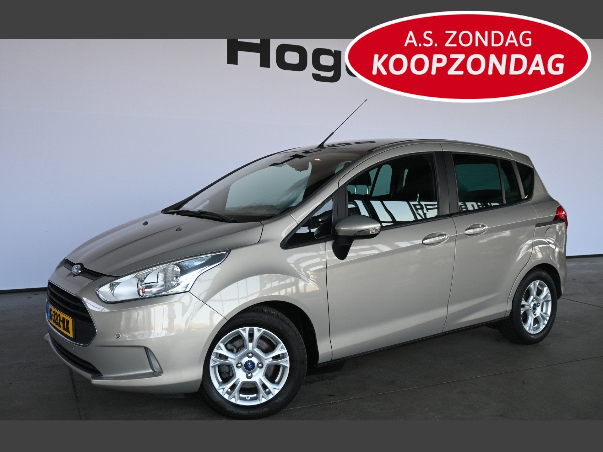 Ford B-MAX 1.6 TI-VCT Titanium Automaat Airco Trekhaak Deale, Auto's, Stof, Gebruikt, 4 cilinders, Met garantie (alle)