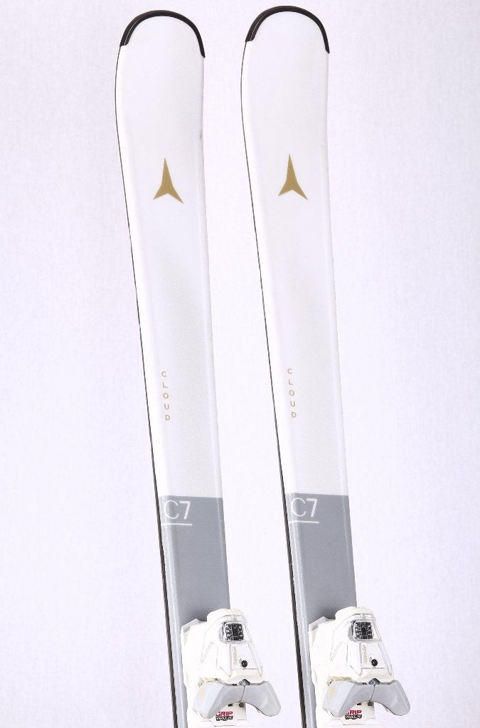138 142 149 156 dames ski's ATOMIC CLOUD C7 2025, white, 140 tot 160 cm, Gebruikt, Verzenden, Carve