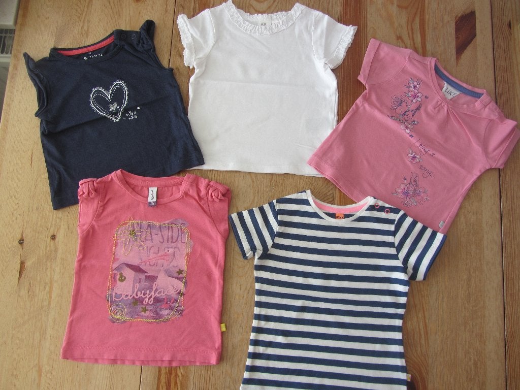 T-shirtjes maat 74, Kinderen en Baby's, Ophalen of Verzenden, Zo goed als nieuw, Meisje, Shirtje of Longsleeve